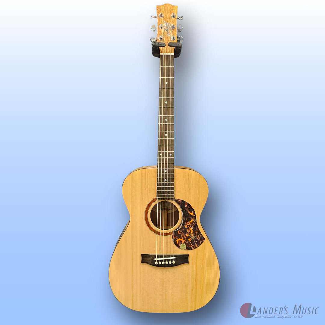 Maton Solid Road Series SRS808 Electric/Acoustic Guitar with Case