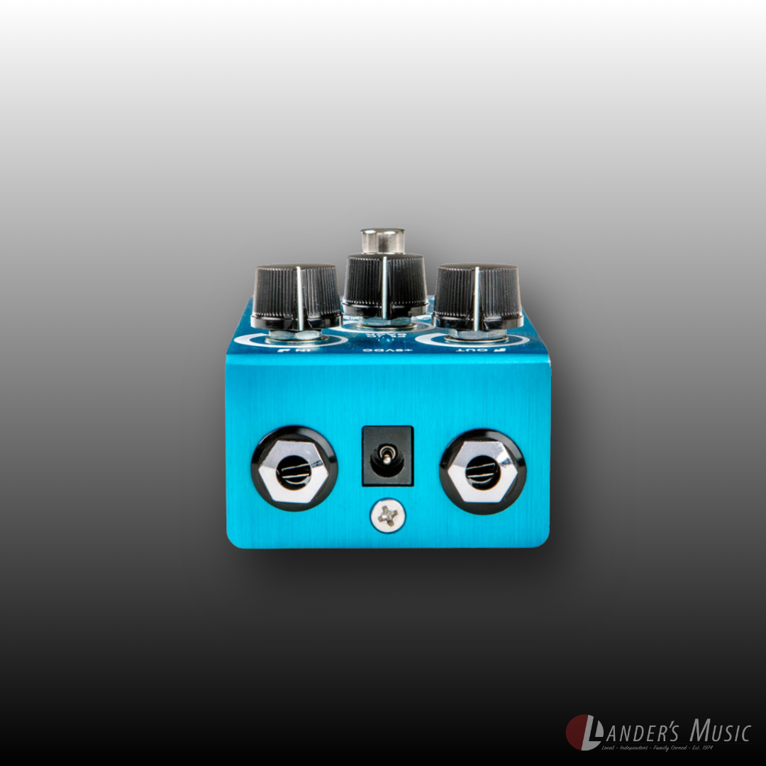 Way Huge Smalls Aqua Puss Analog Delay Pedal