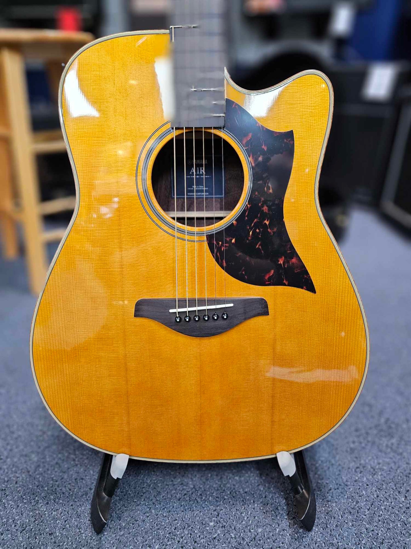 Yamaha A1R Vintage Natural Electric/Acoustic Guitar