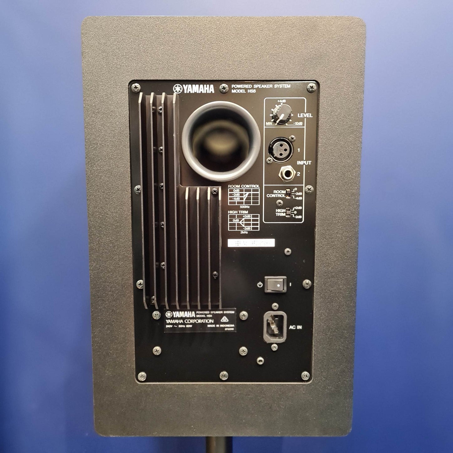 Yamaha HS8 8" Active Studio Monitor