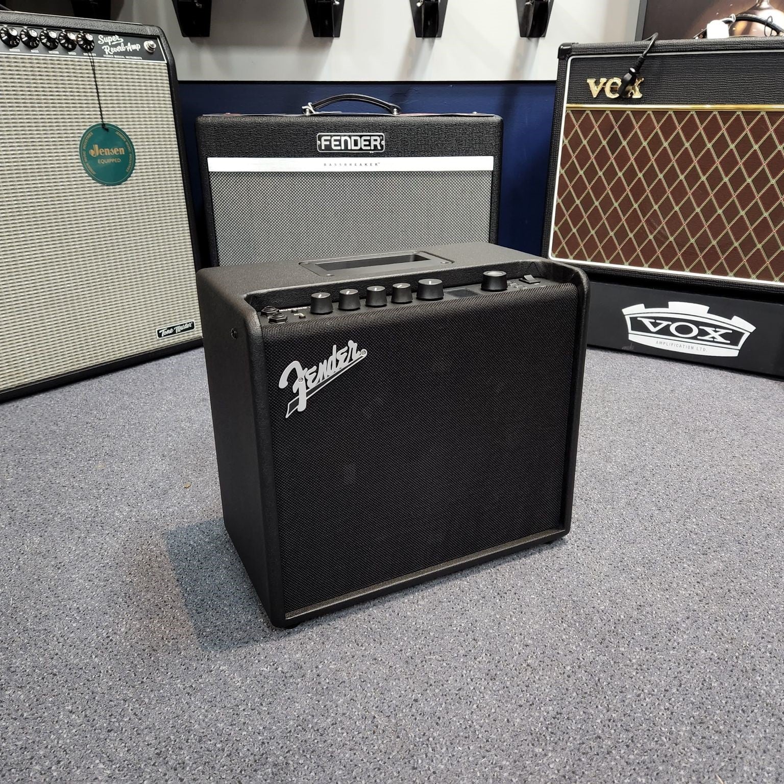 Fender Mustang LT25 ギターアンプ - アンプ