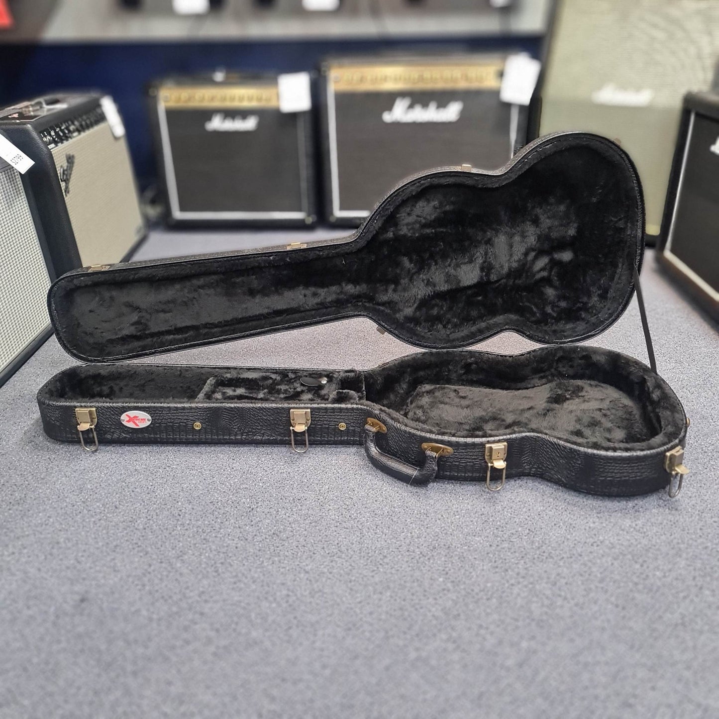 Xtreme Croc Hard Case for SG Shaped Guitars