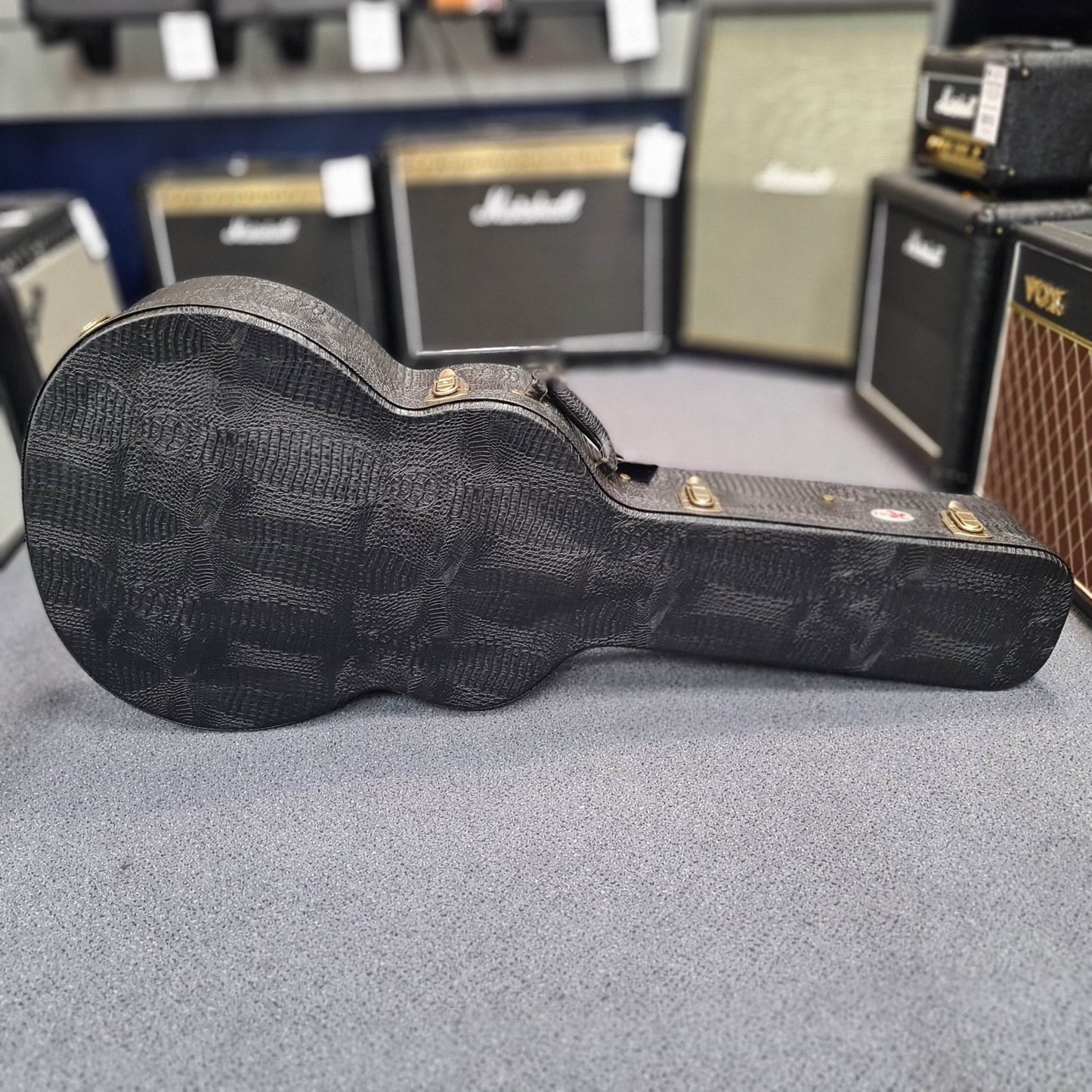 Xtreme Croc Hard Case for Jumbo Acoustic Guitars