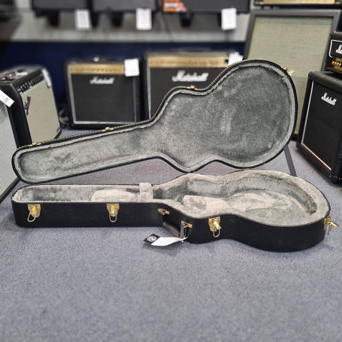 Gretsch Hard Case for 16" 12 String Guitars