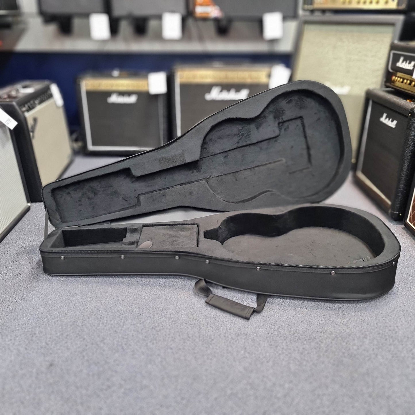 DCM Moulded Polyfoam Case for Classical Guitars