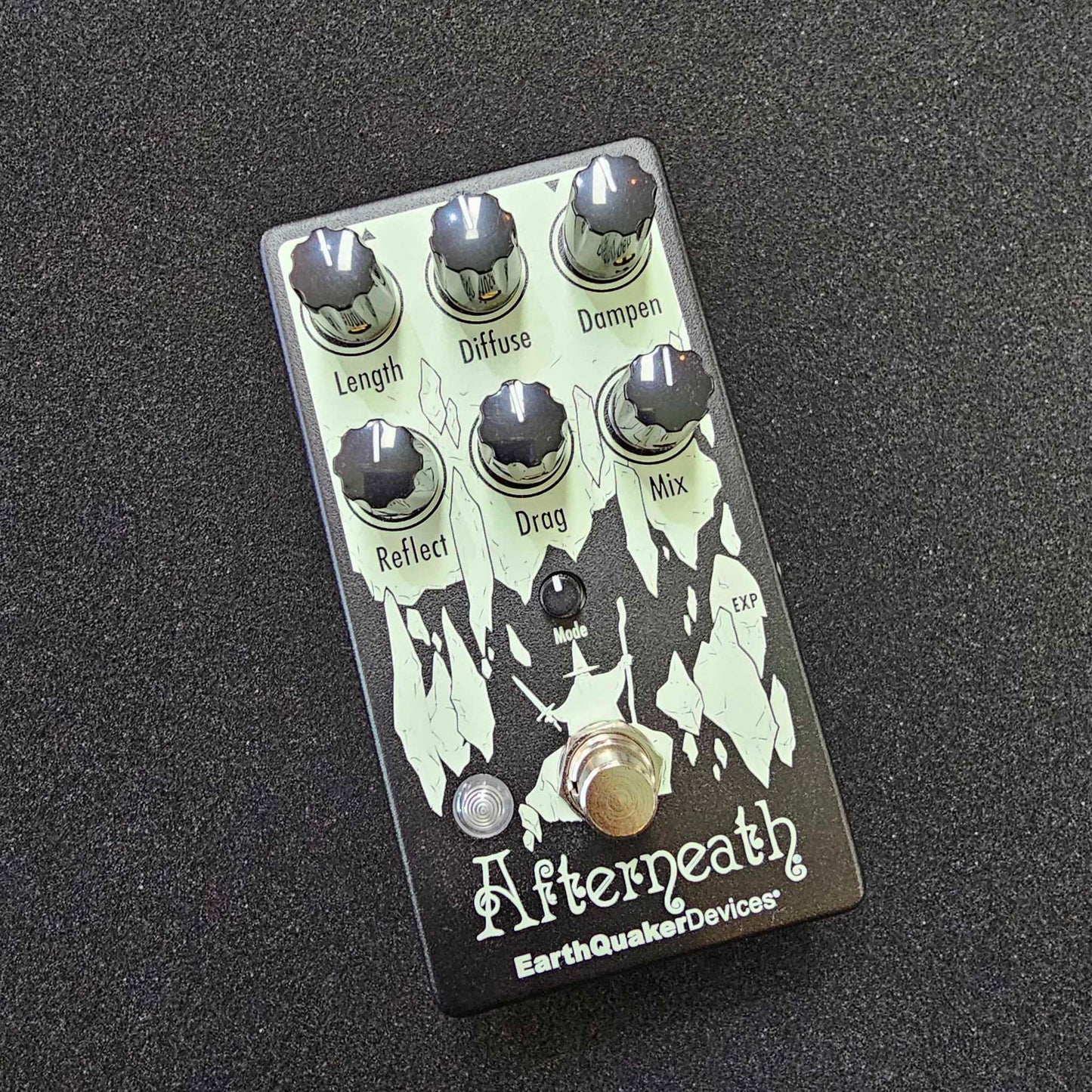 Earthquaker Devices Afterneath V3 Reverb Pedal