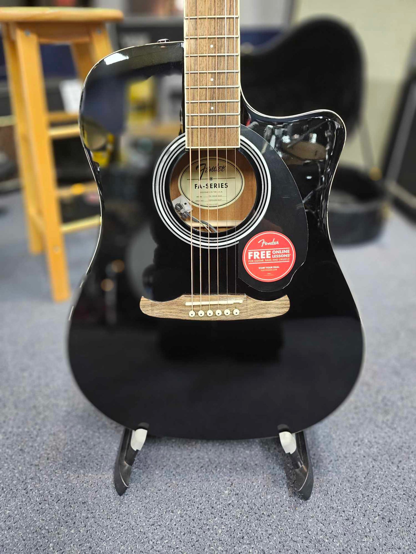 Fender FA-125CE Black Electric/Acoustic Guitar