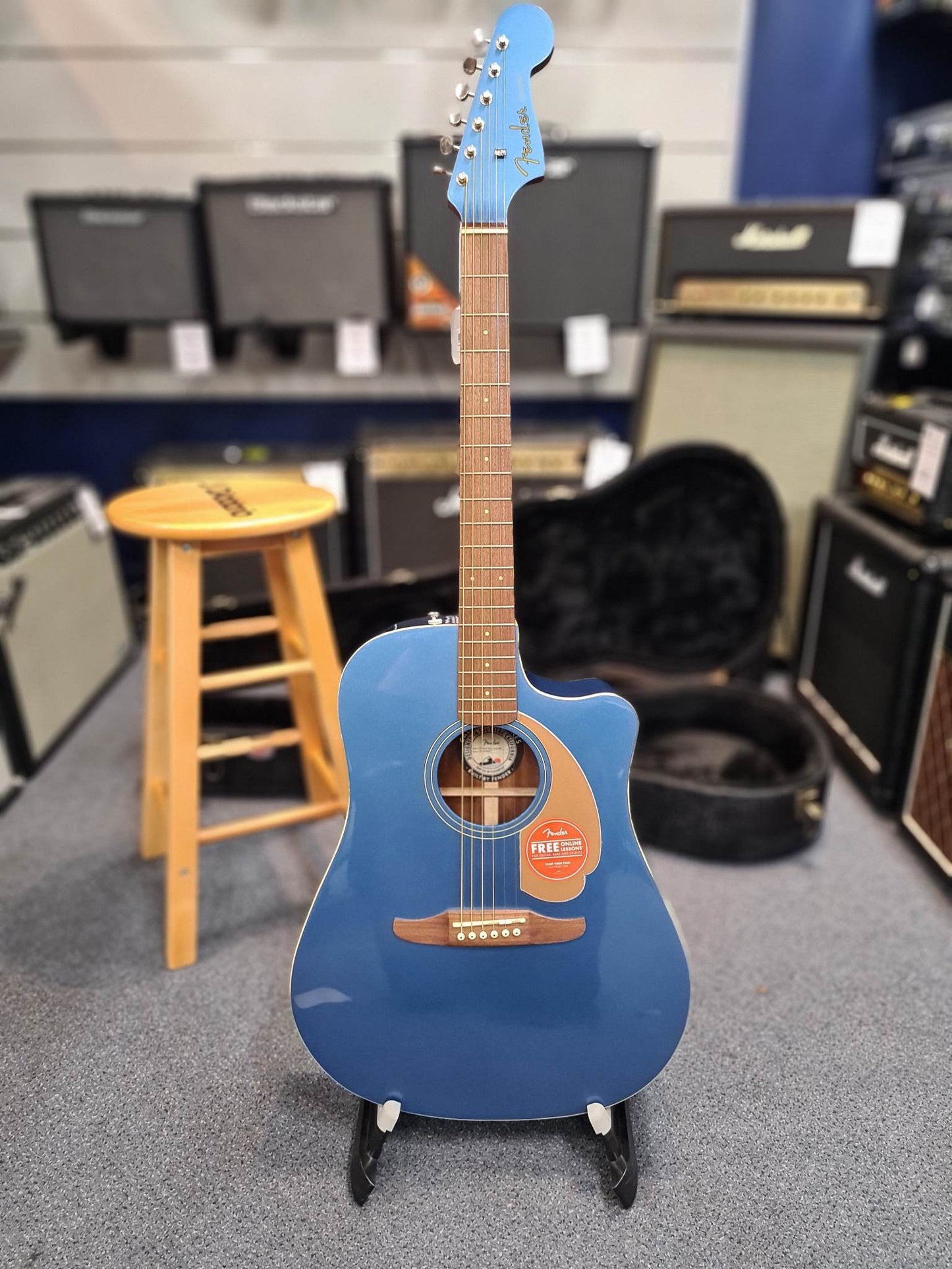 Fender Redondo Player California Series Belmont Blue Electric/Acoustic Guitar