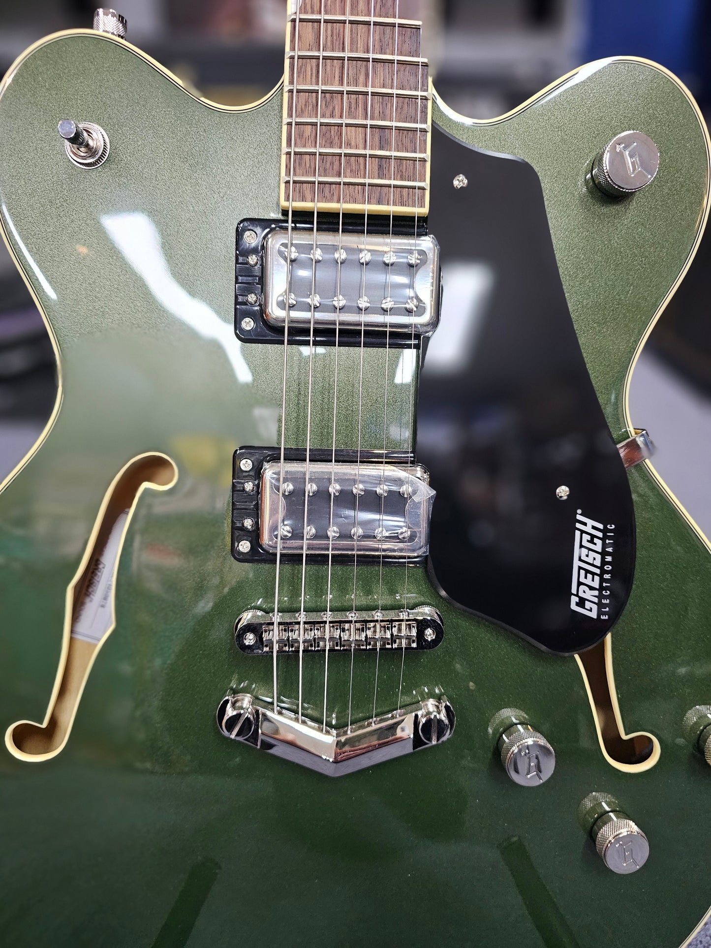 Gretsch G5622 Electromatic in Olive Metallic Electric Guitar