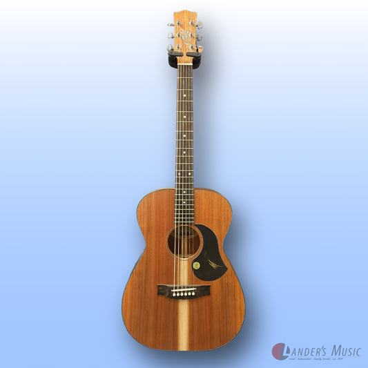 Maton Blackwood Series EBW808 Electric/Acoustic Guitar with Case