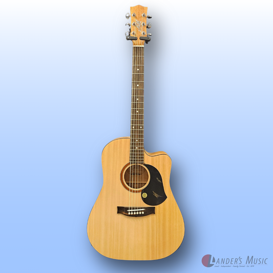 Maton Solid Road Series SRS60C Electric/Acoustic Guitar with Case