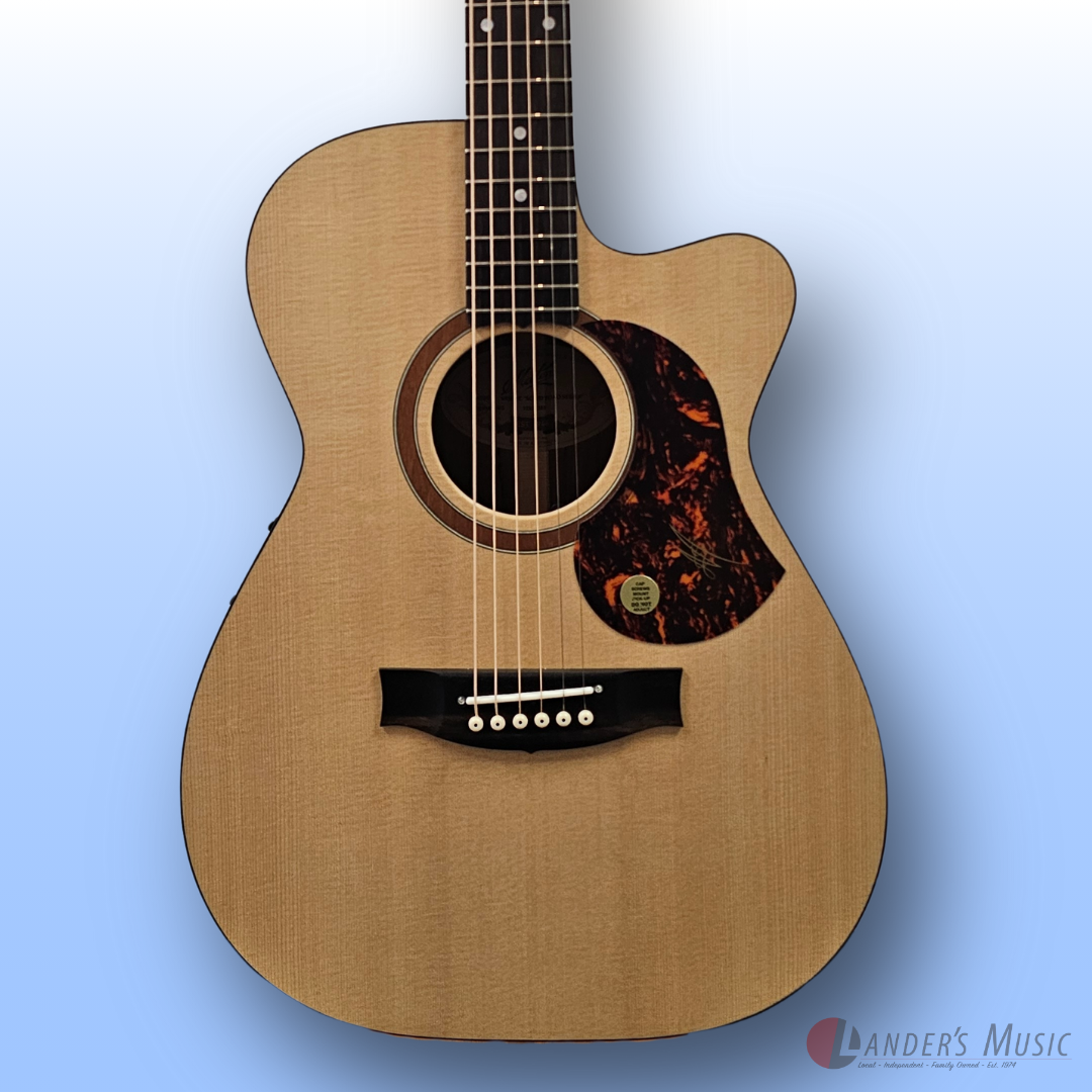 Maton Solid Road Series SRS808C Electric/Acoustic Guitar with Case