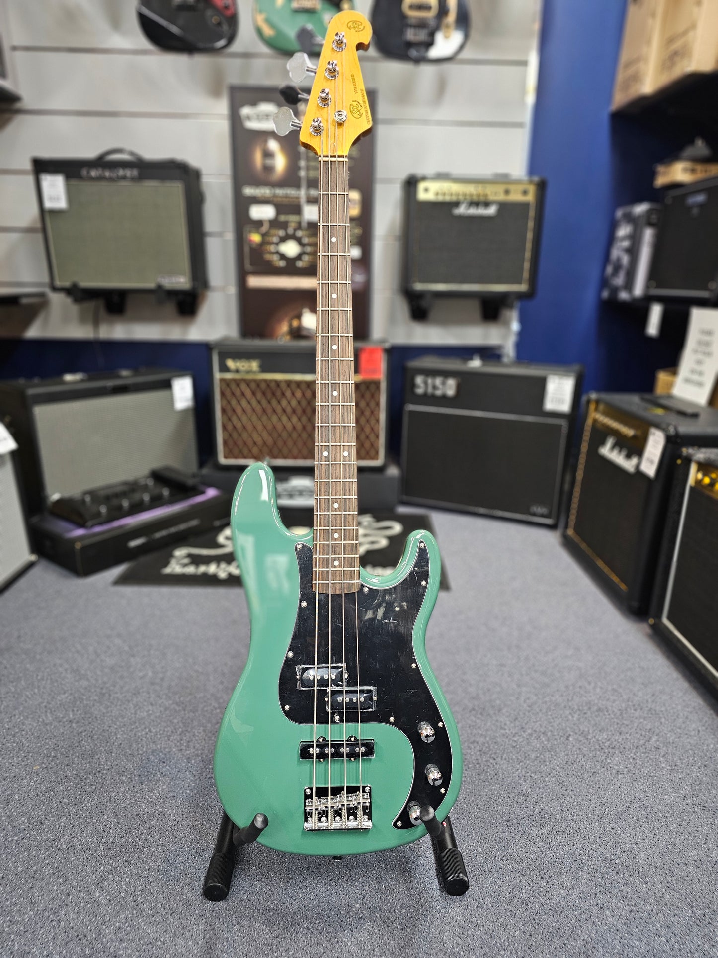 SX VEP62VGN Vintage Green PB Style Bass Guitar with Bag