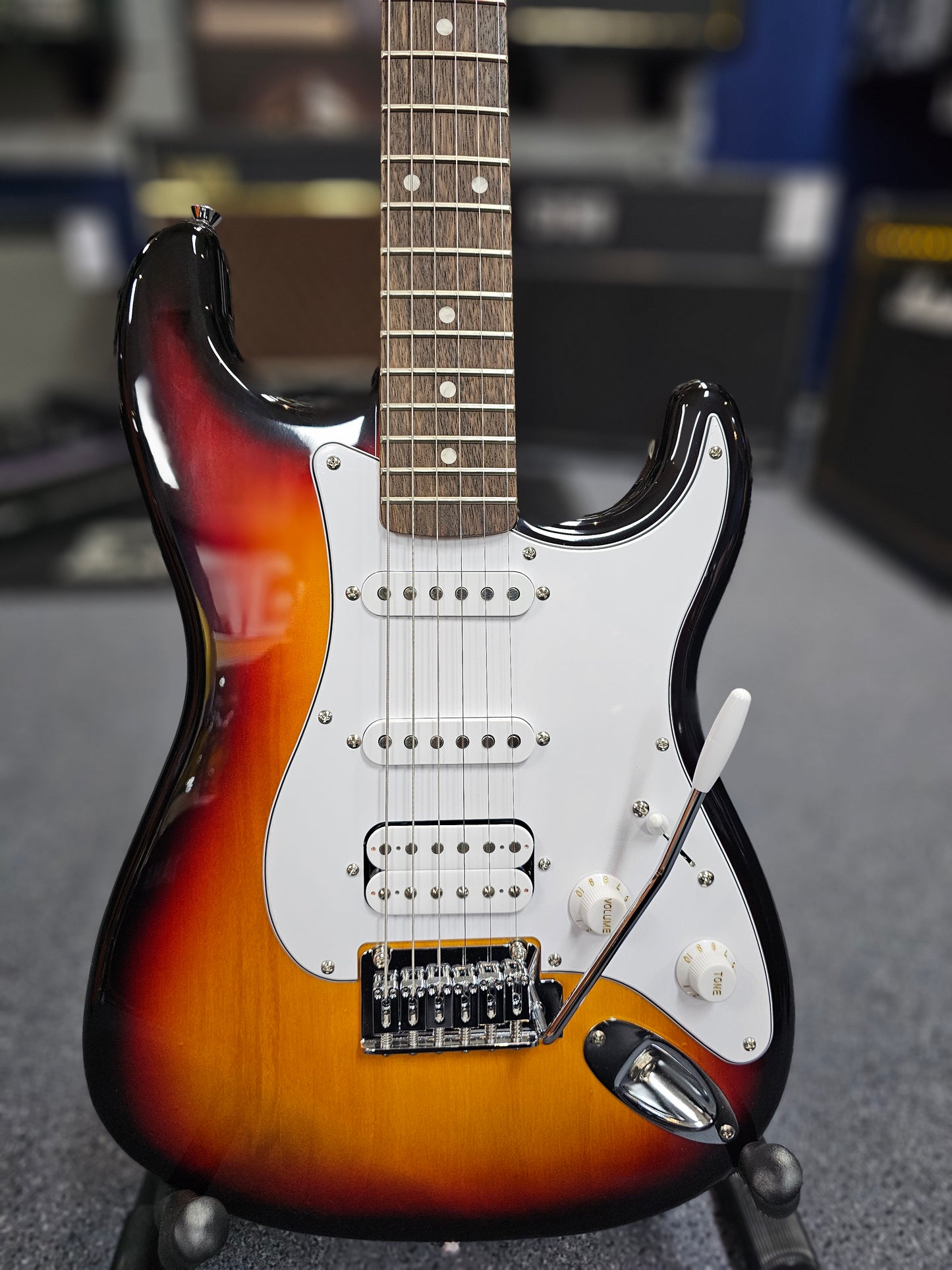 Squier Affinity Series Stratocaster Jr in 3-Colour Sunburst Electric Guitar