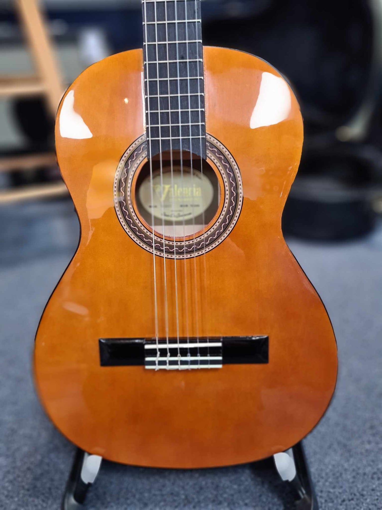 Valencia VC103 3/4 Size Nylon String Guitar