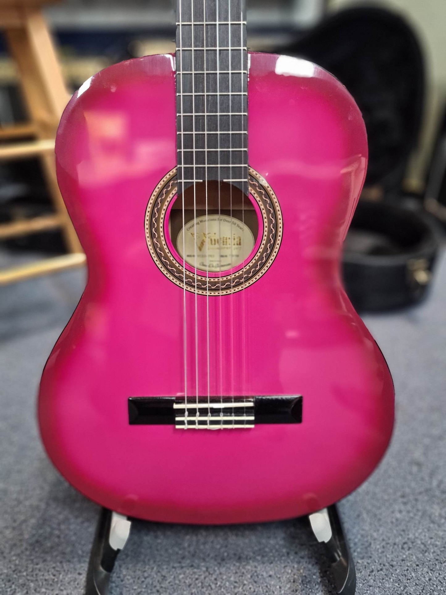 Valencia VC104 4/4 Size Pink Nylon String Guitar