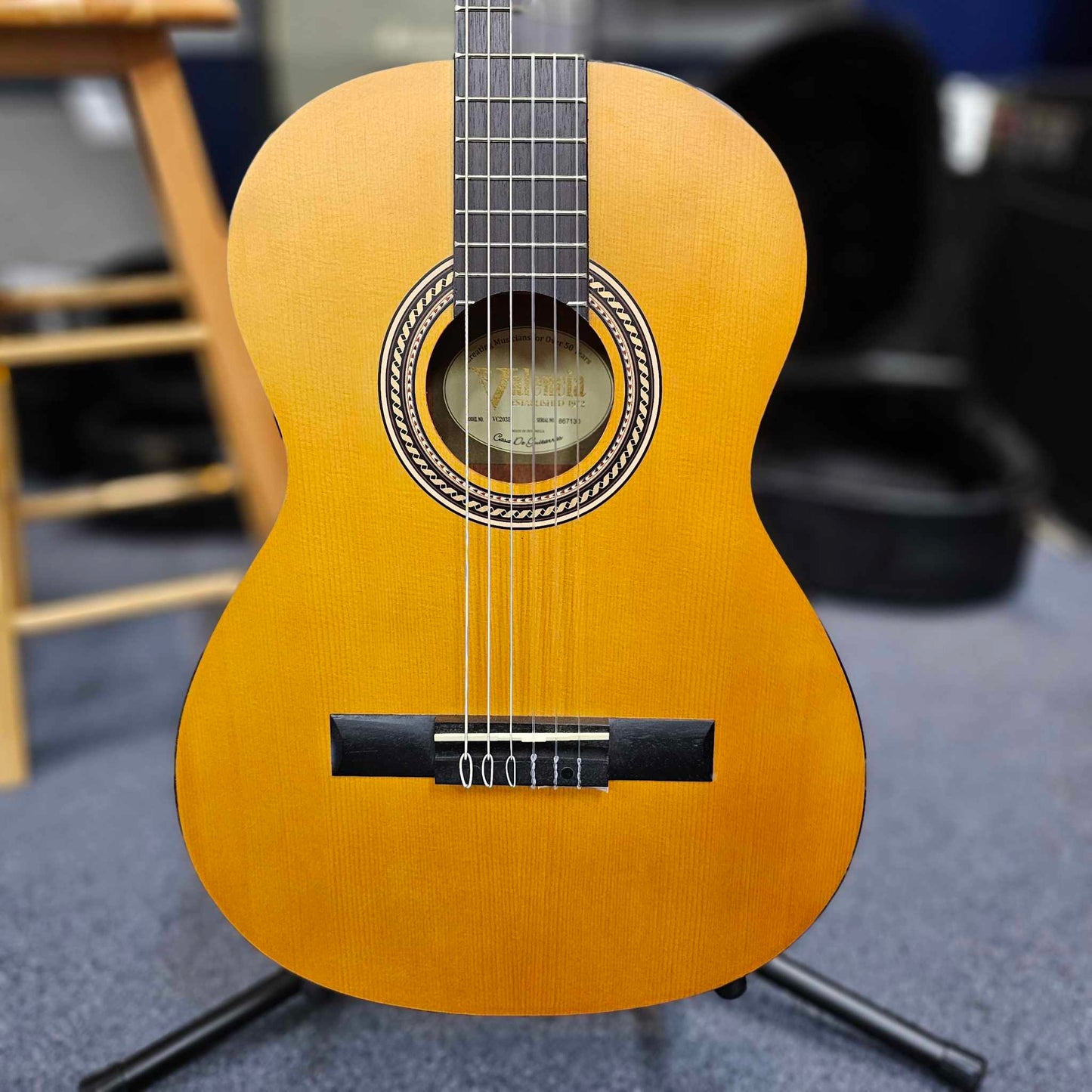 Valencia VC203H 3/4 Size Hybrid Nylon String Guitar