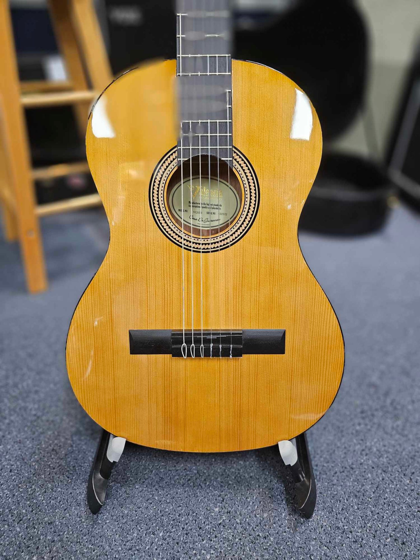 Valencia VC263H 3/4 Size Hybrid Nylon String Guitar