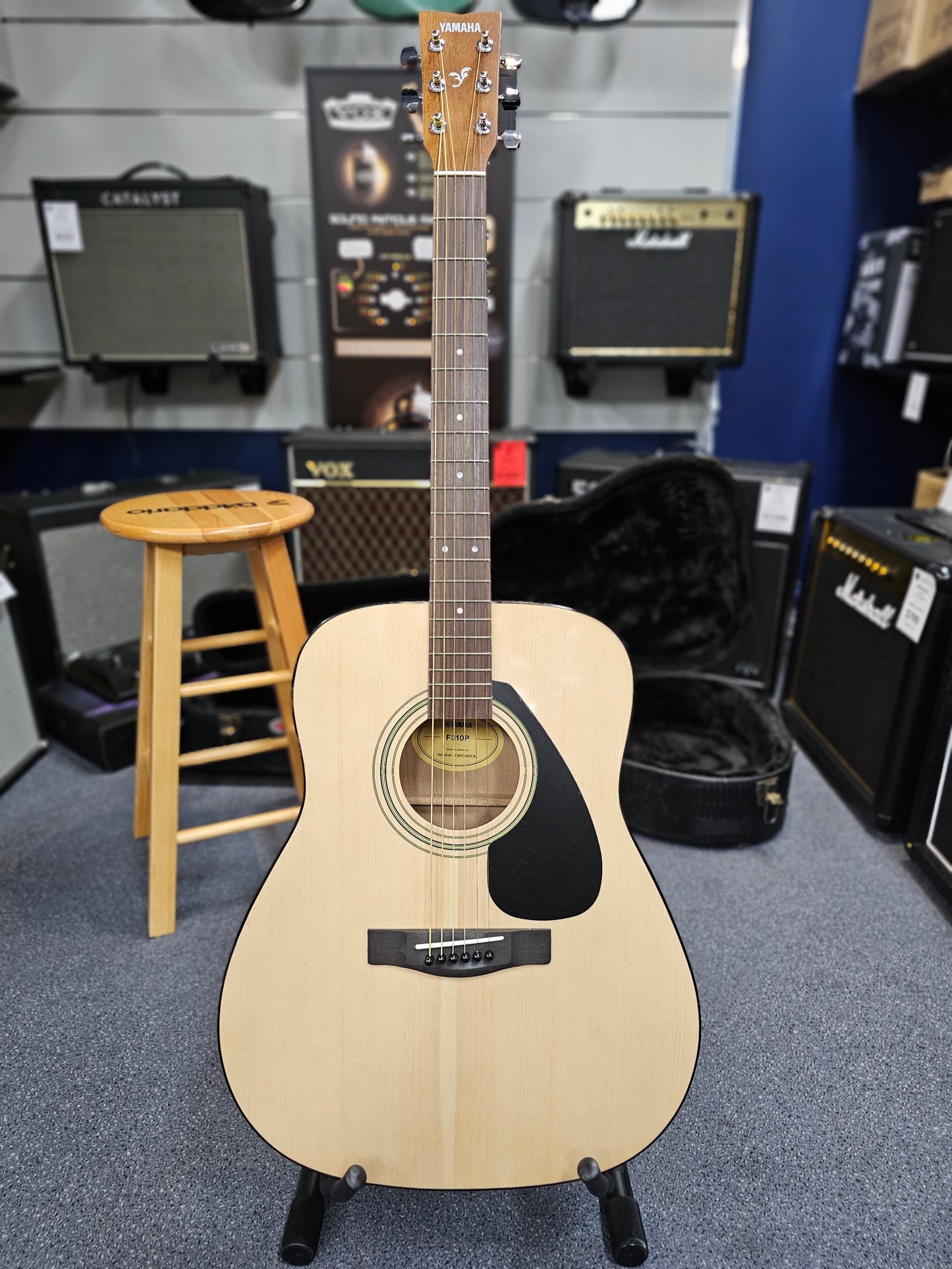 Yamaha Gigmaker 310 Acoustic Guitar Pack