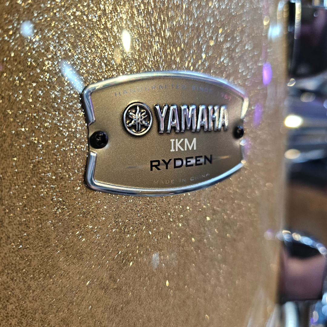 Yamaha Rydeen Euro 22" Champagne Glitter 5 Piece Drum Package