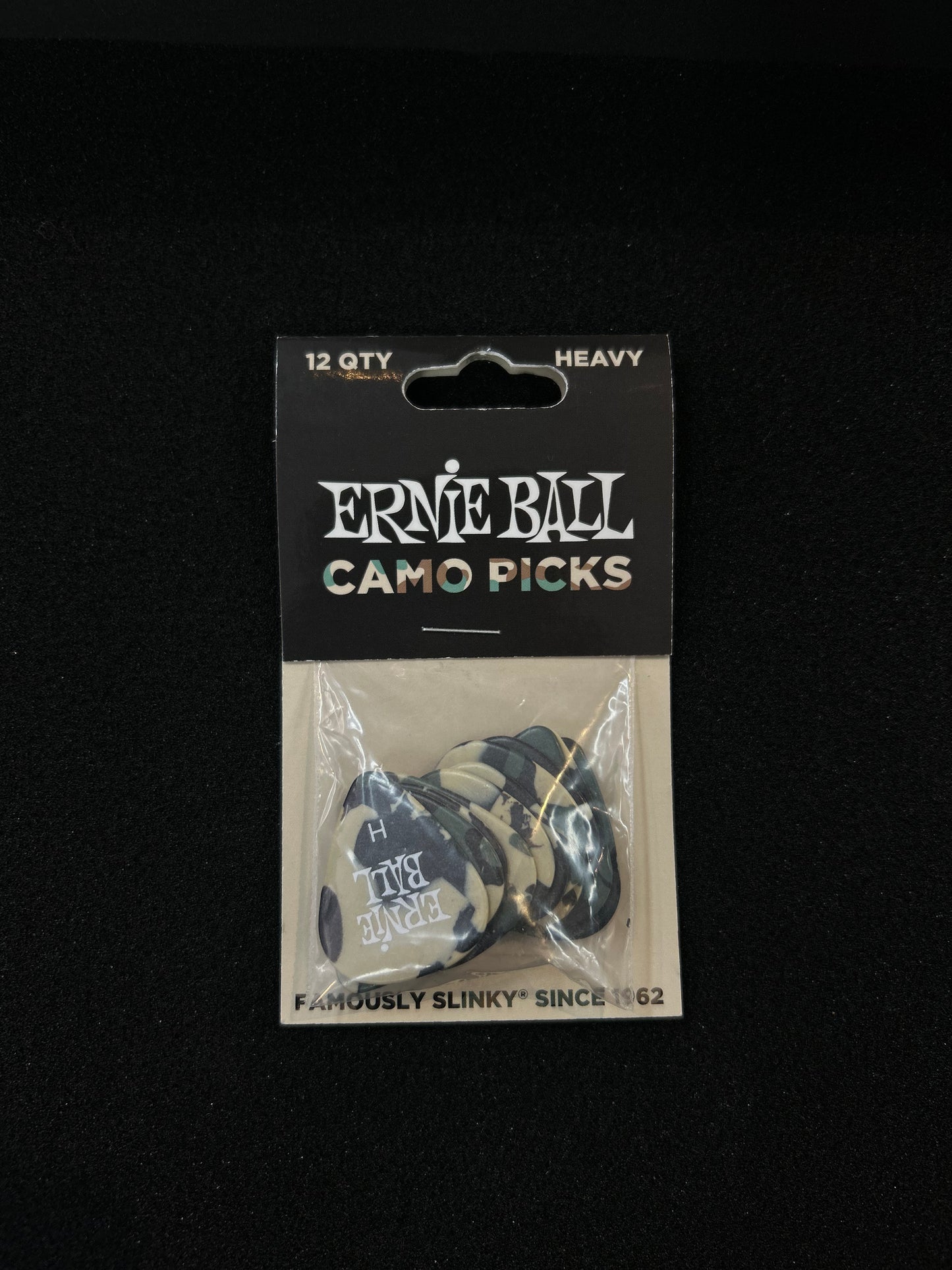 Ernie Ball Camo Heavy Pick 12 Pack