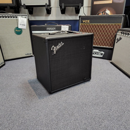 Fender Rumble Studio 40 Combo Bass Amplifier