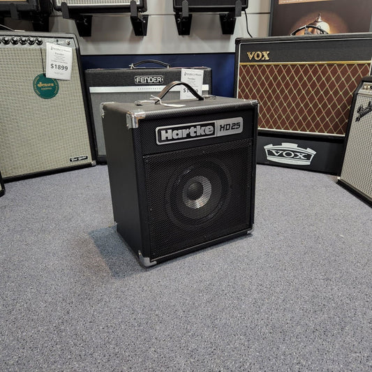 Hartke HD25W Bass Amp
