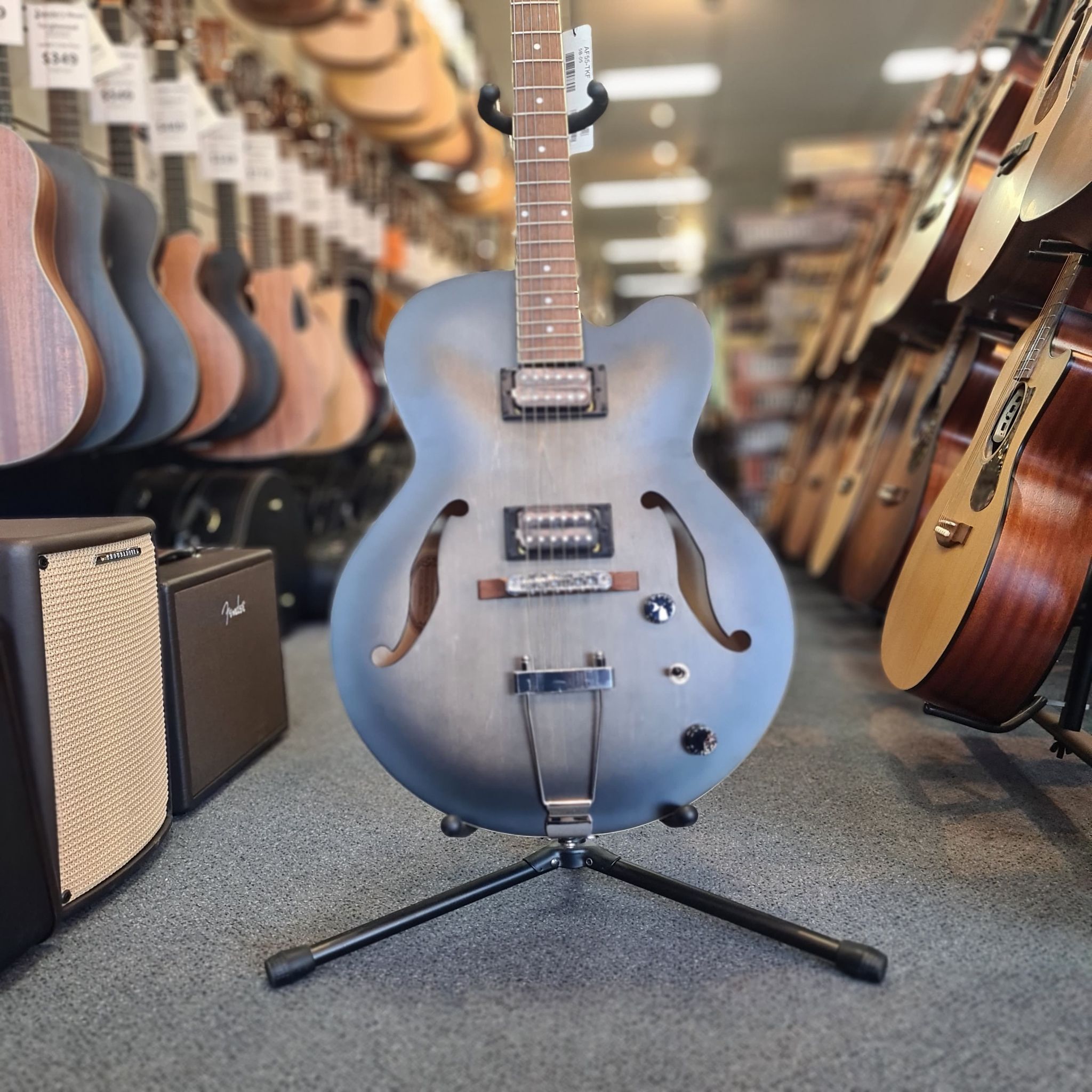 Xtreme Guitar Stand Lander's Music Store